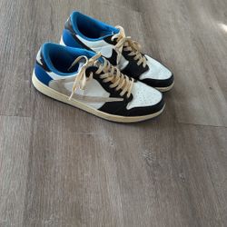 Jordan 1 Fragment Travis Scott