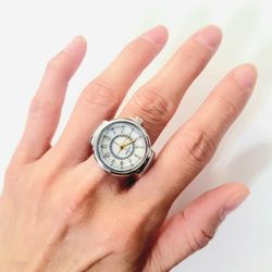Silver vintage style ring Quartz Women's watch Gift