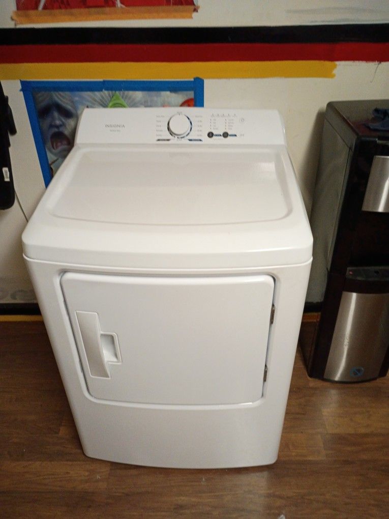 Insignia Gas Dryer