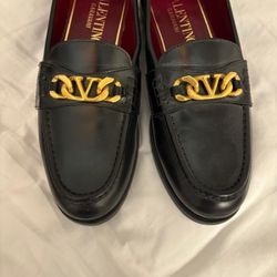 Brand New Valentino Unisex Shoes