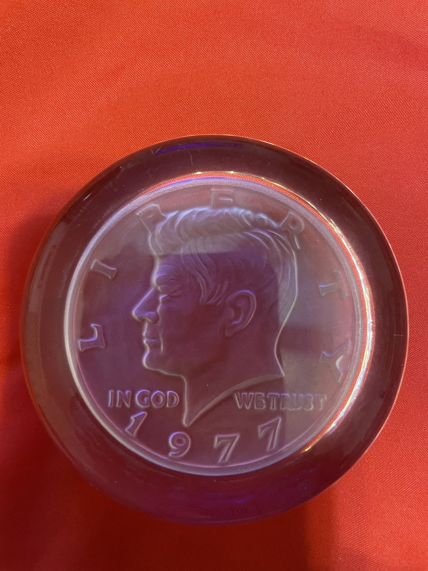 JFK Crystal Paperweight 1977 Half Dollar Frosted Etching 