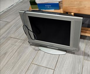 Tv BRAND NEW