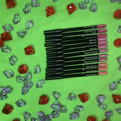 Lip Liners 