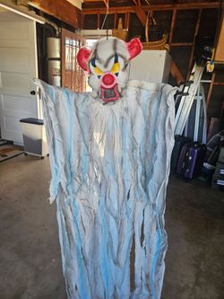 Haunted House Decorations