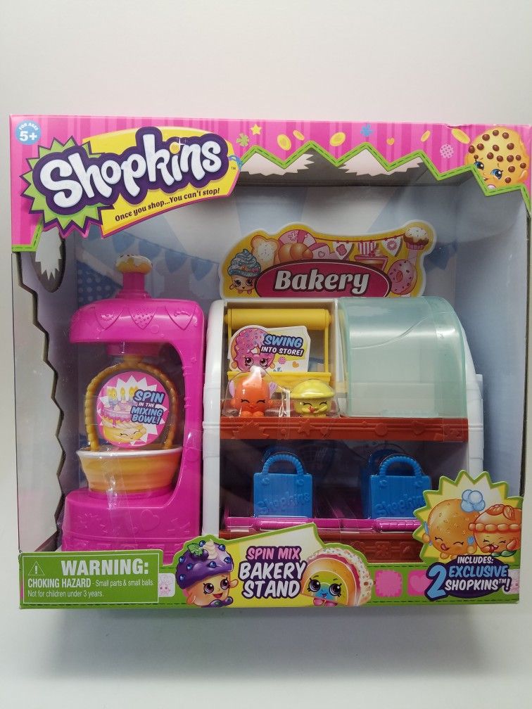 Shopkins Spin Mix Bakery Stand Playset Girl’s Toys with 8 Shopkins