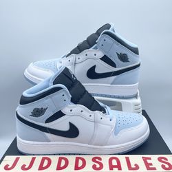 Nike Air Jordan 1 Mid SE Ice Blue UNC White DV1337-104 Size 7Y / 8.5W NIB  New