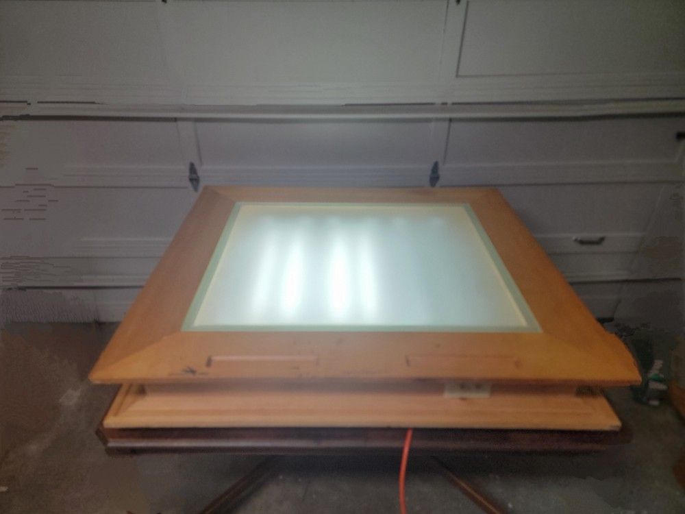 Table Top Light Up Tracing Desk for Drawing / Tracing Light Box