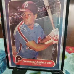Darren Daulton 1986 Fleer Rookie Baseball Card 