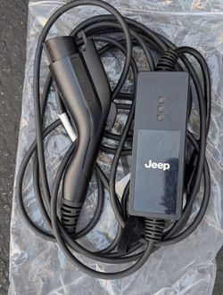 2021-2024 Jeep Wrangler 4Xe Hybrid Charging Cable