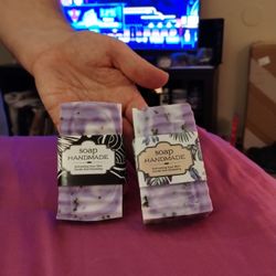 Homemade Goats Milk Soap With Lavender And Apple  2 For 10.00 Soap Bag 5.00 Extra