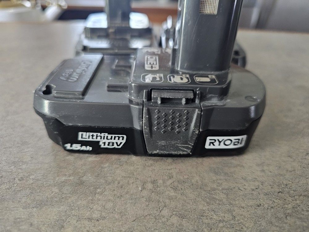 18V Ryobi Battery (3)