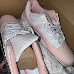 Jordan 11s Pink Legends
