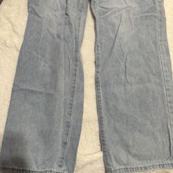 Light Wash Baggy Jeans