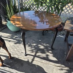 Round Table 43'' 