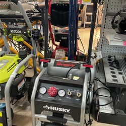 Husky Silent Compressor 