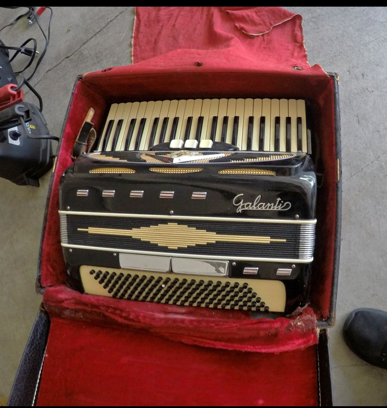 GALANTI ACCORDIAN