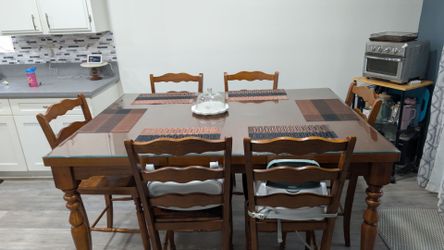 Dinning table