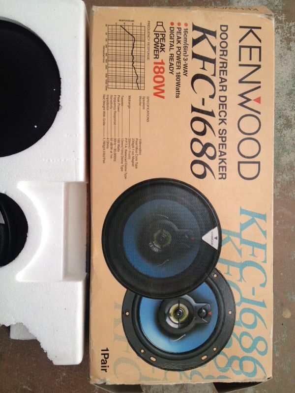 Kenwood KFC-1686
