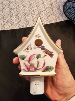 Bird night light. New