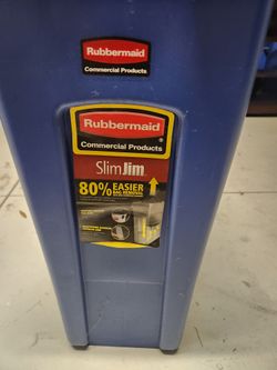 Rubbermaid Slim Jim Recycling Bin