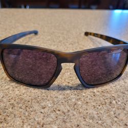 Unisex Oakley Sunglasses 