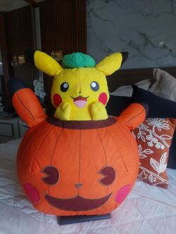 Halloween Pokémon plush