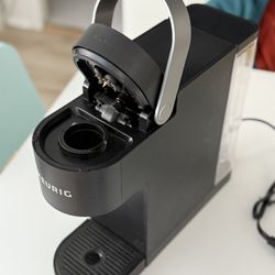 Keurig Slim (not mini) Single Serve K-cup Pod in Black