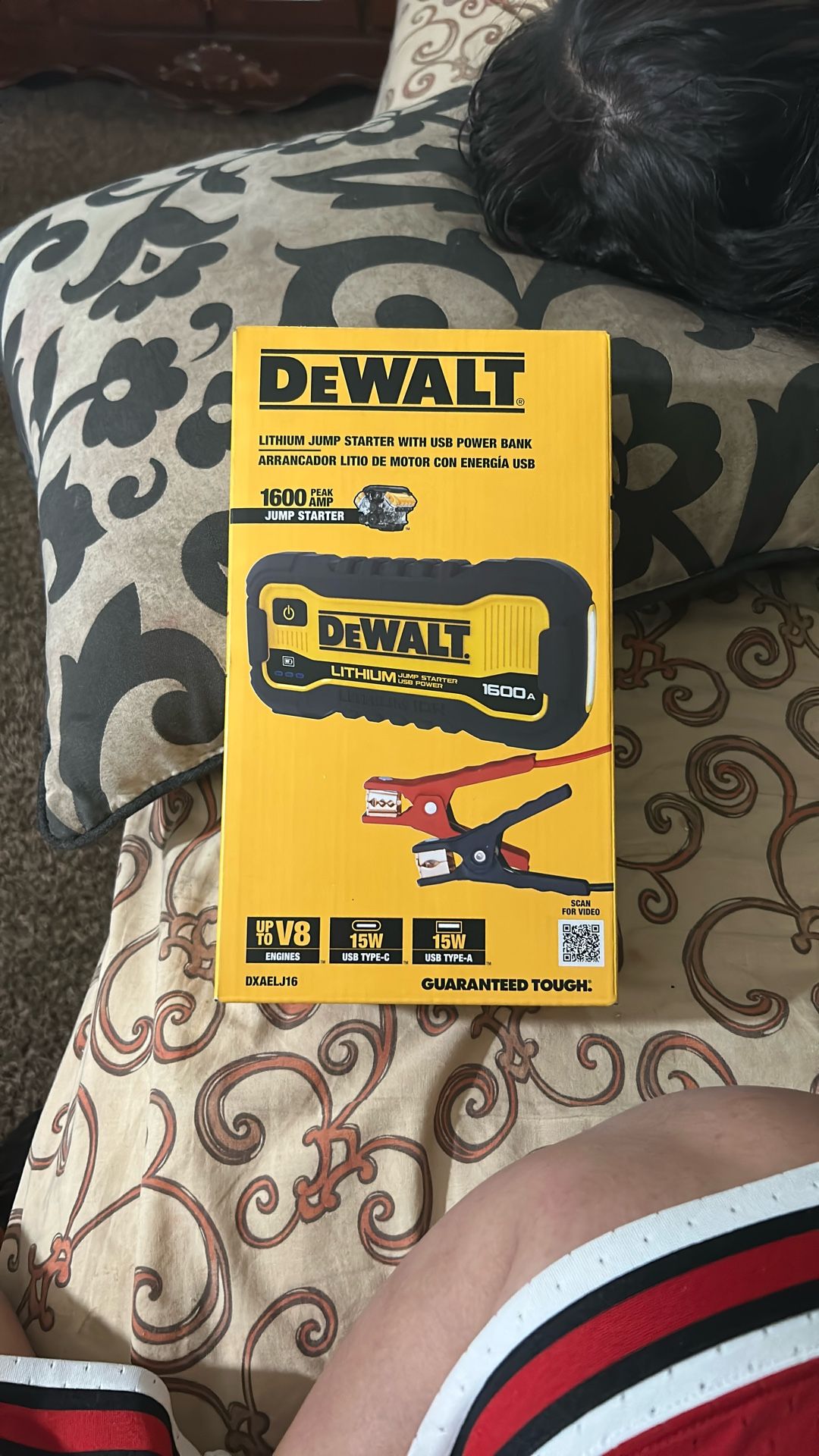 Dealt Lithium Jump Starter With USB Power Bank