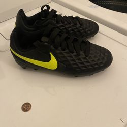 nike tiempo no box