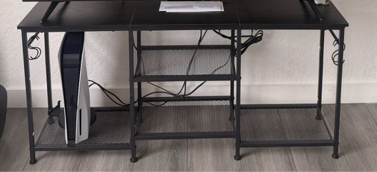 Black Metal Mesh TV Stand. Up to 55inches