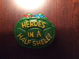 Vintage TMNT badge happy meal