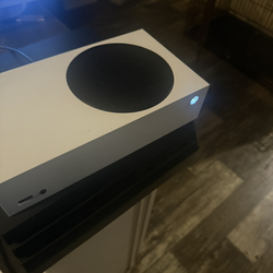 Xbox series S 512GB 300