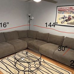 Large Couch (perfect condition)
