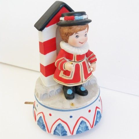 Vintage Disney- It's A Small World Music Box, Goebel Co.