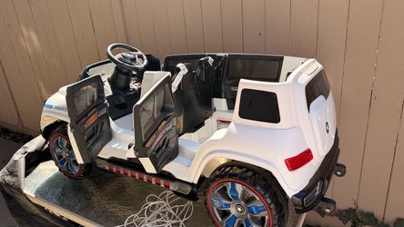 12V Kids Ride On Police Car SUV 2 Seater with Remote Control - For Parts