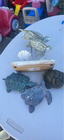 Turtle lot Great for garden and house decoration
