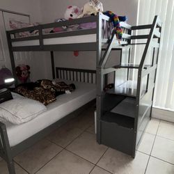 Bunk Bed 