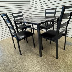 Dining Set 