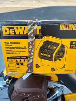 DeWalt DWFP55130 Heavy Duty 200 PSI Quiet Compressor