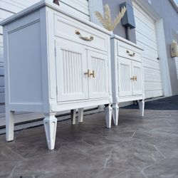 🌼Elegant White & Gold Fluted Nightstands – Solid Wood Pair🌼