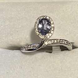 Genuine Tanzanite & White Zircon Ring - Size 8 - New with Tags - Stunning 