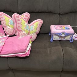 Girls Disney Bedroom Set. Radio With CD Player And Clock.