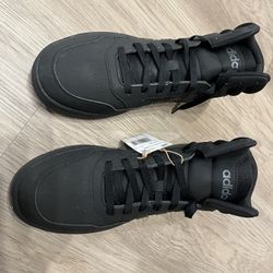 Black Adidas 10.5 Mens Water Resistant