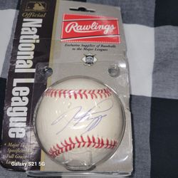 Mike Piazza Autographed Baseball
