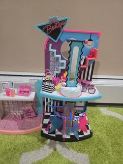 LOL Surprise Mall of Surprises with accessoires