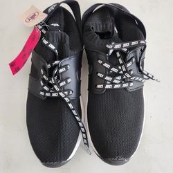 Juicy Couture women's athletic sneakers 8.5