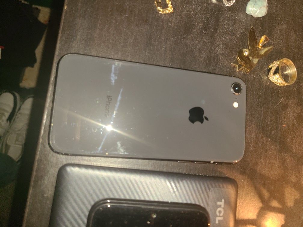 IPhone 8