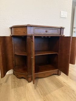 Credenza/storage Chest