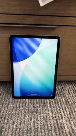 iPad Air 11inch M3 ( BRAND NEW)