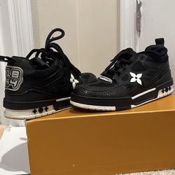 MEN LOUIS VUITTON SHOES 